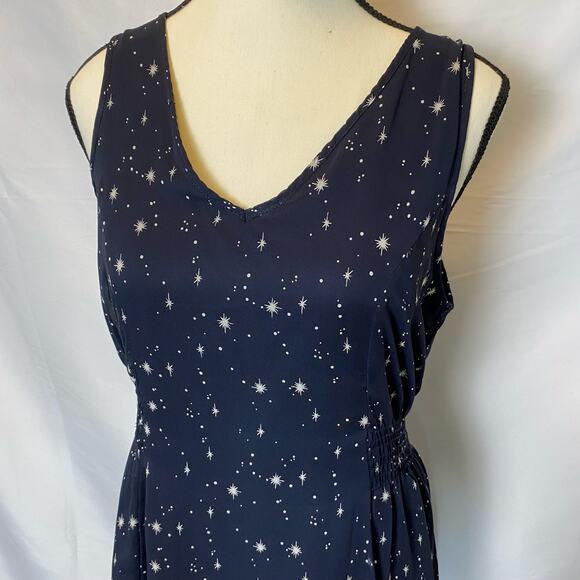 Le Lis Blue Galaxy Star Smocked Waist Casual Flowy Mini Dress Womens - Picture 2 of 11